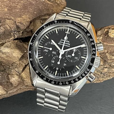 omega moonwatch gebraucht|omega speedmaster moonwatch lowest price.